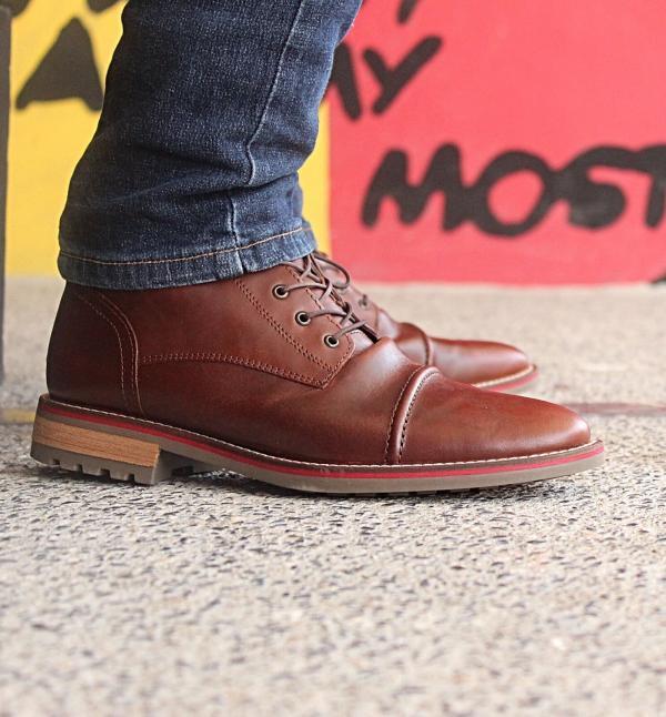 Zapato De Hombre Tipo Botí­n