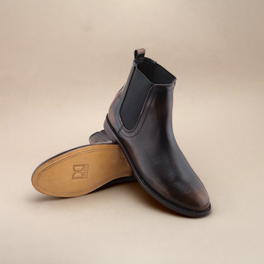 Suela De Cuero En Bota Chelsea Dasalo Para Hombre Elaborada En Piel Vacuno Color Café Camaleón