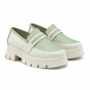 Zapato Mocasí­n de Mujer Moda