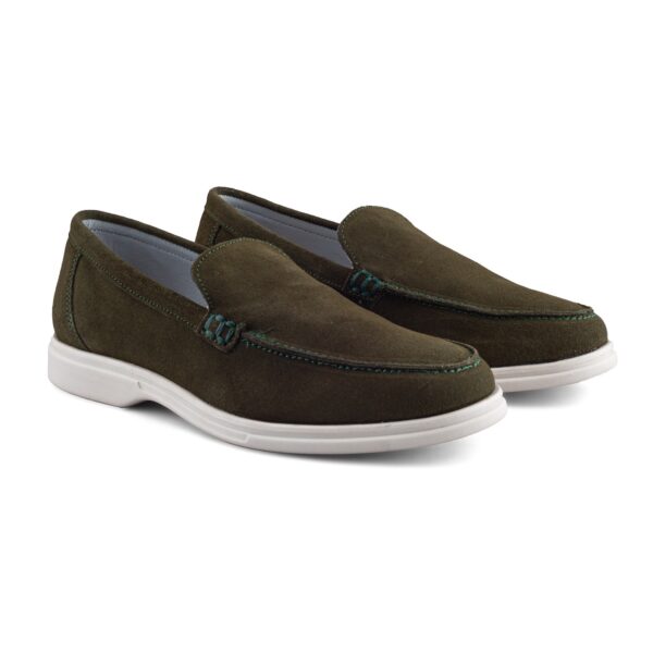 Mocasín de Gamuza Verde para Hombre – Suela Flexible y Estilo Atemporal