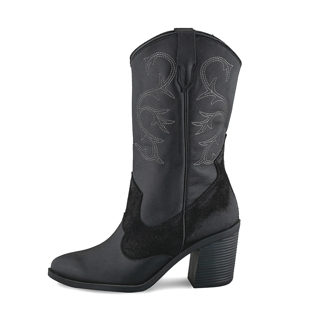 Bota negra de piel y gamuza con diseño vaquero