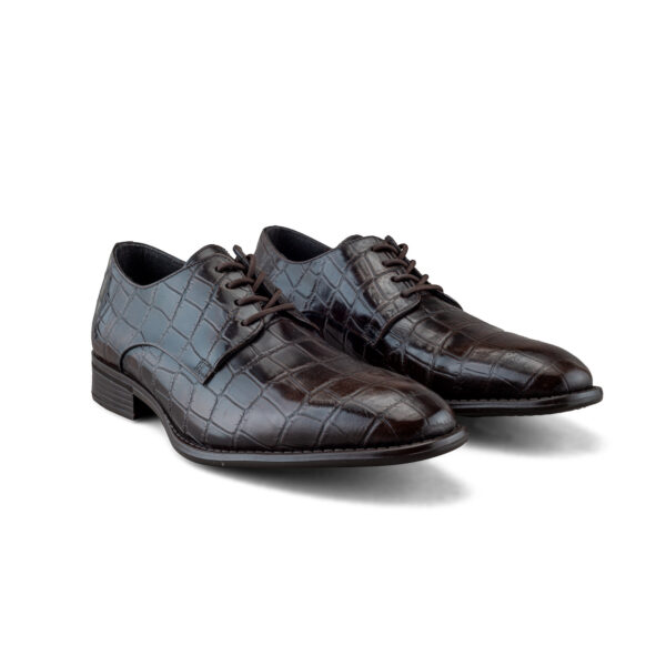 Zapato Derby En Piel Café Grabada Para Hombre