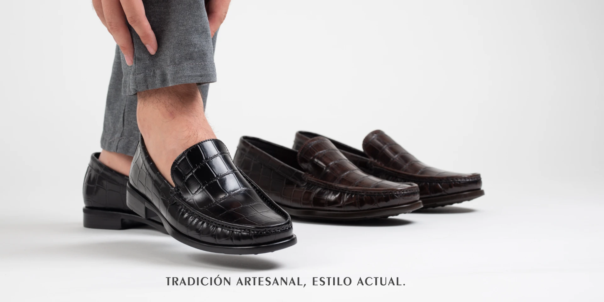 Mocasin en piel vacuno acabado cocodrilo para hombre Dasalo