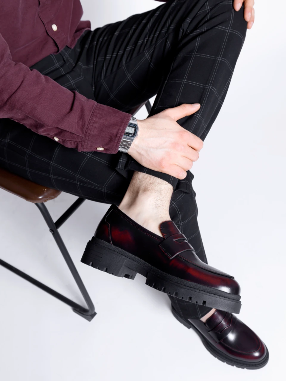 Mocasín Dasalo de piel, color vino, elaborado en fina piel vacuno de primera calidad